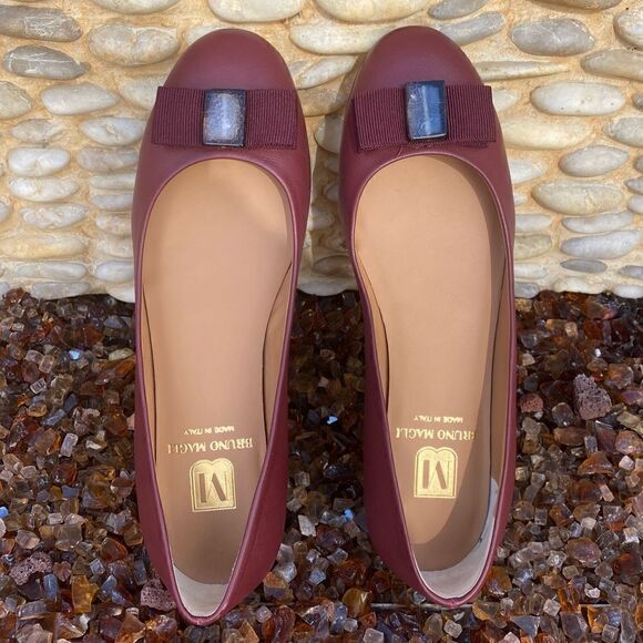 Bruno Magli Burgundy/Wine Leather Ballet Flats Size 38/US 8 NWOT - Picture 1 of 7